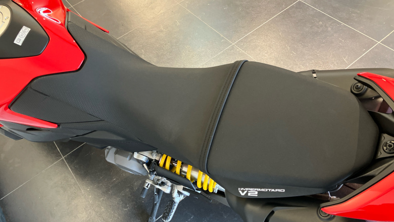 Hypermotard V2 (26MY)